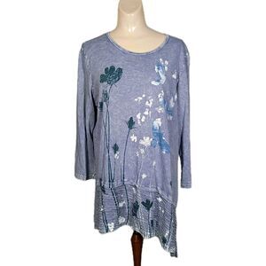 Jess and Jane Asymmetrical Top Bird Floral Print L Textured Hem Lagenlook Artsy